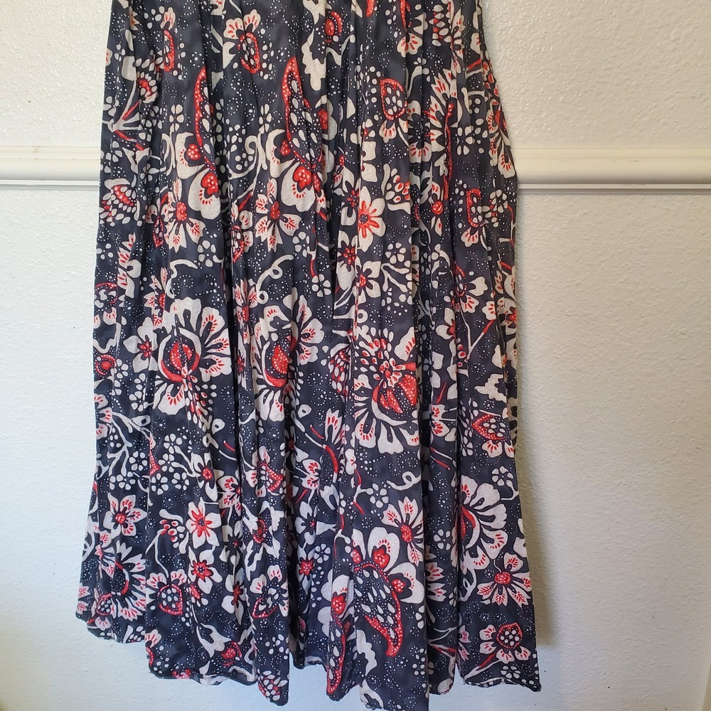 JS New York Floral Midi Dress Navy Red White Smocked Back Adjustable Straps - Picture 3 of 8